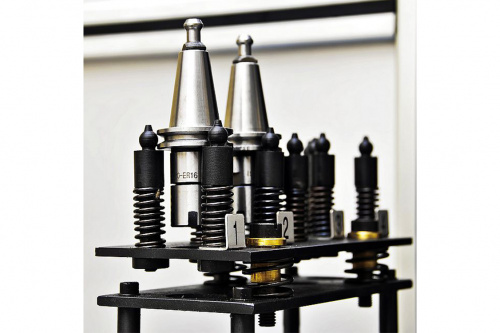 Малогабаритный фрезерный станок с ЧПУ для учебных заведений JSR-M1 CNC